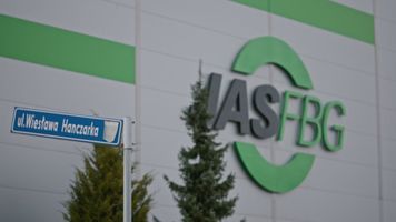 Od agencji celnej do nowoczesnej logistyki. 35 lat historii JAS-FBG