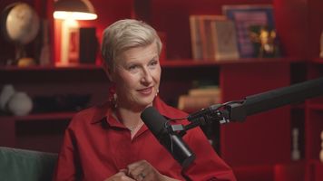 "Jak będziesz niema, dojdziesz do punktu, w którym cię nie ma". Dr Agnieszka Kozak o tym, jak przestać naprawiać siebie