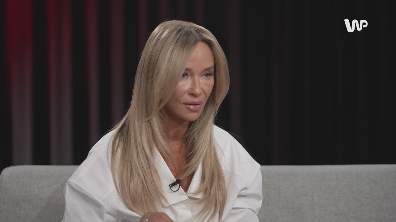 Czym jest przemoc finansowa? "Równość w związku to nie pieniądze"