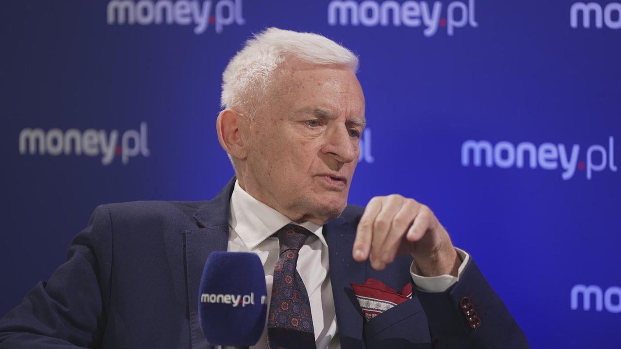 "Do zrobienia jest wiele". Jerzy Buzek mówi o największej bolączce Węgier