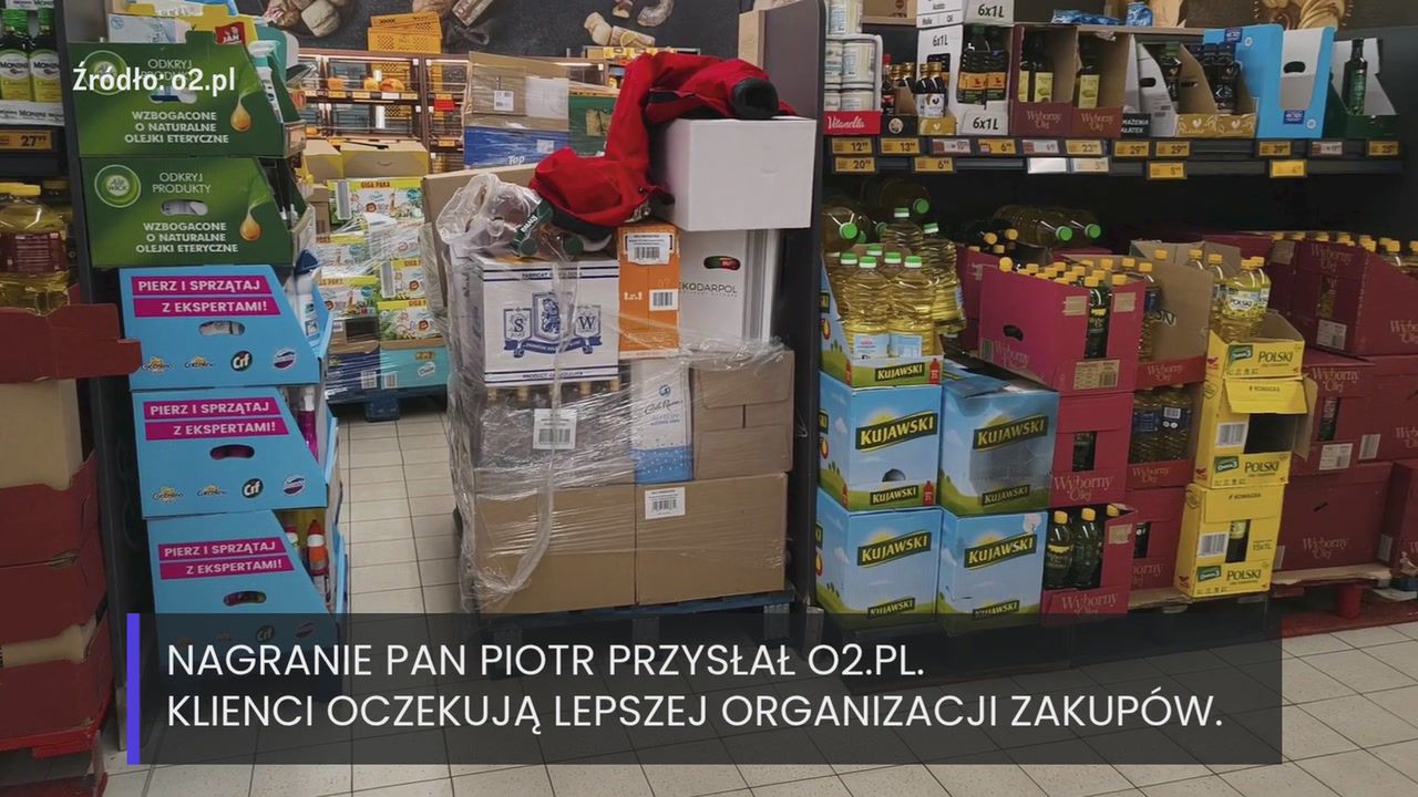 Wieczorem wszedł do Biedronki. Włączył nagrywanie. "Wściekłem się"