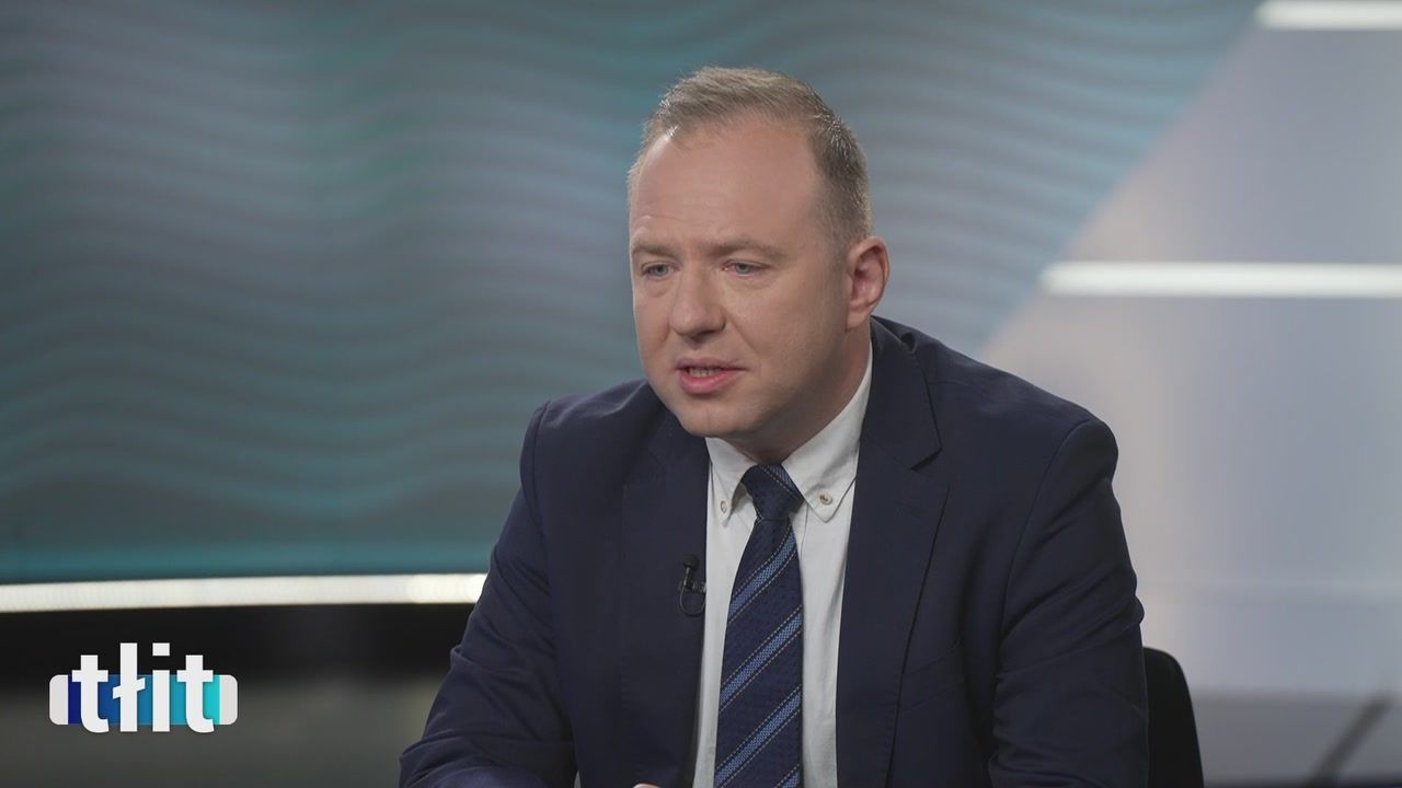 Tłit - Mateusz Kurzejewski