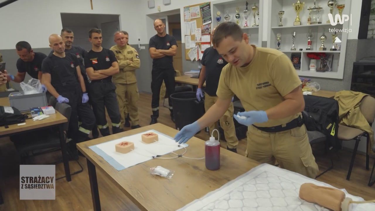 Ten widok może szokować. Pokazali, jak wygląda szkolenie z tamowania krwi