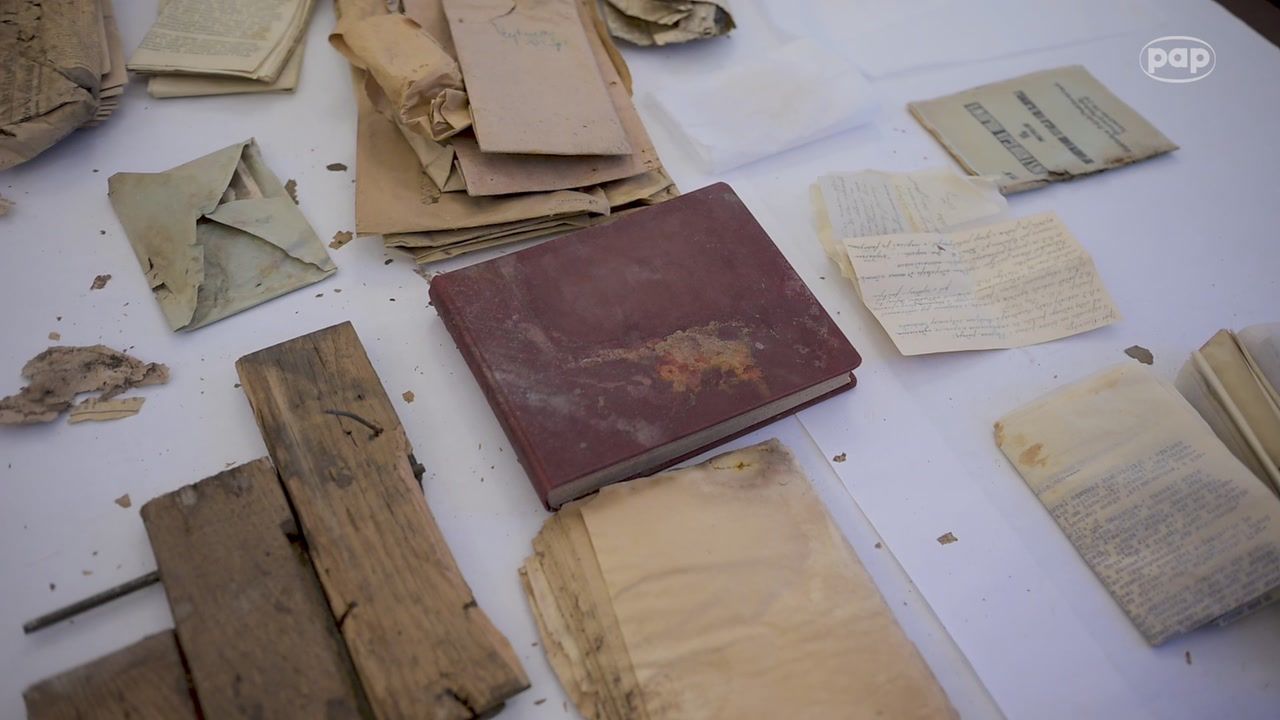 Remontowali podłogę. Bezcenne odkrycie na Saskiej Kępie