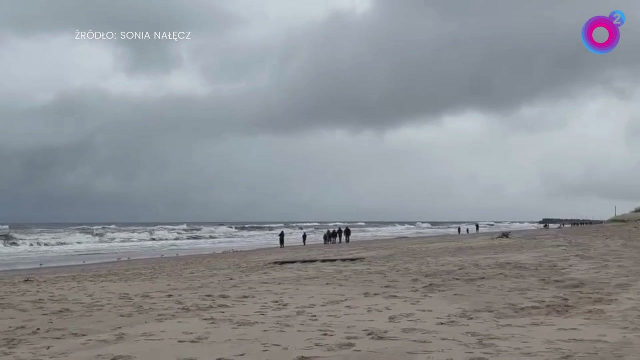 Pojechała nad Morze Bałtyckie. "Nawet Żabka jest zamknięta"