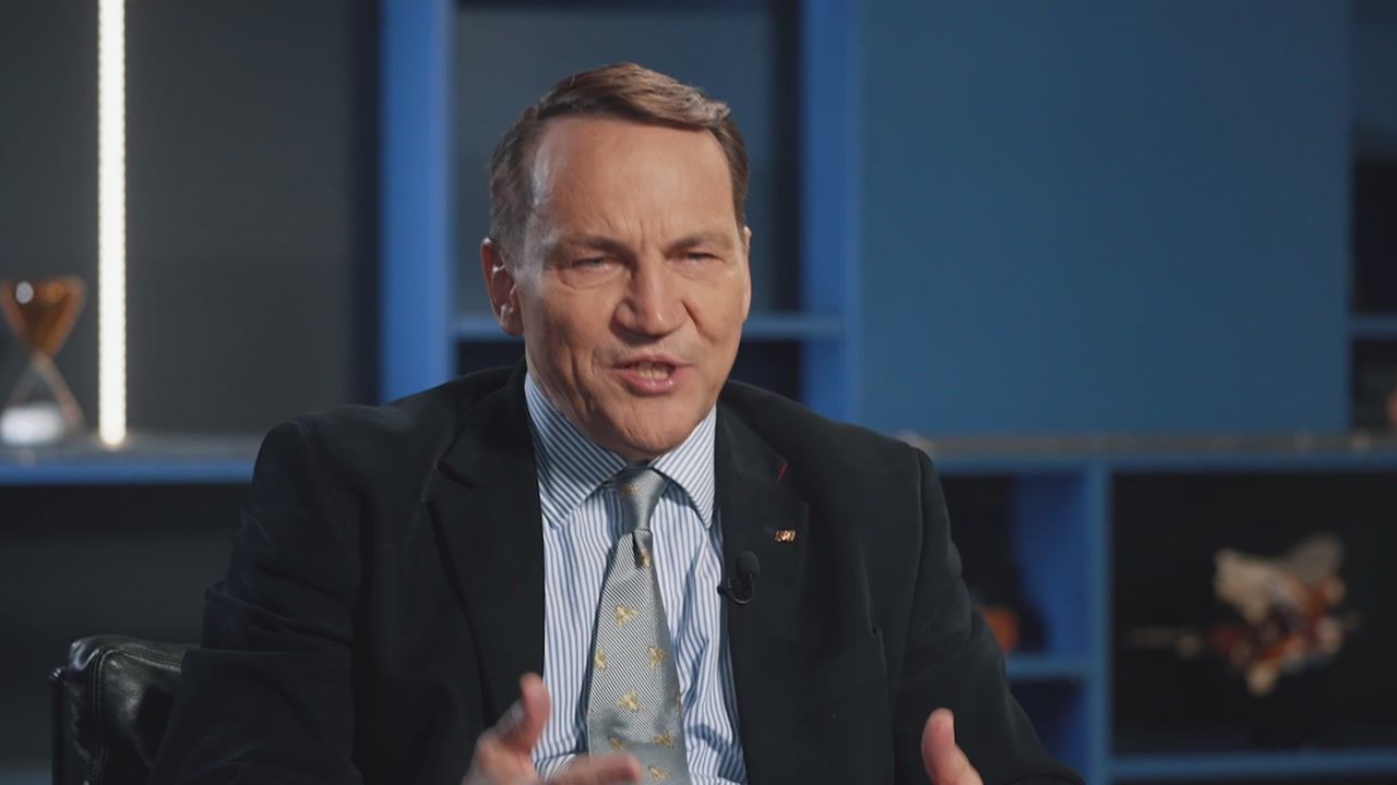 Sikorski o stanie wojennym: Jeżeli nas zaatakują to będziemy się bronić