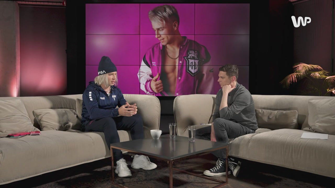 "Wszyscy się śmiali". Sprzedaje paliwo po 4,99. Mówi, czy się opłaca