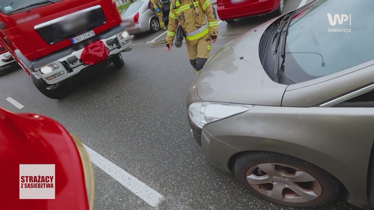 "Jechał i uderzył". Pokazali, co znaleźli w jego samochodzie