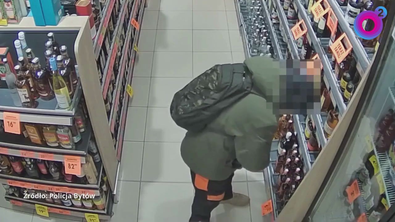 Już się cieszył skradzioną whisky. Nie wiedział, kto go obserwuje