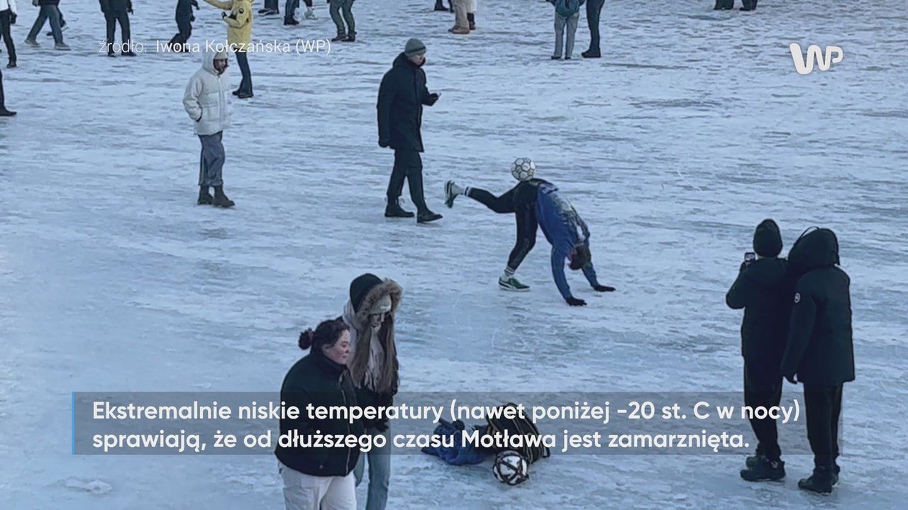 Prawdziwe szaleństwo w Gdańsku. Na Motławie aż czarno od ludzi