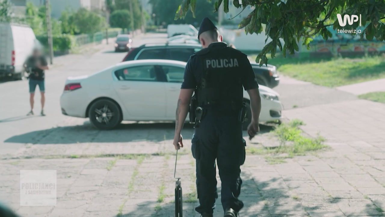 Nocny atak na auto w Augustowie. "To już typowo męska robota”