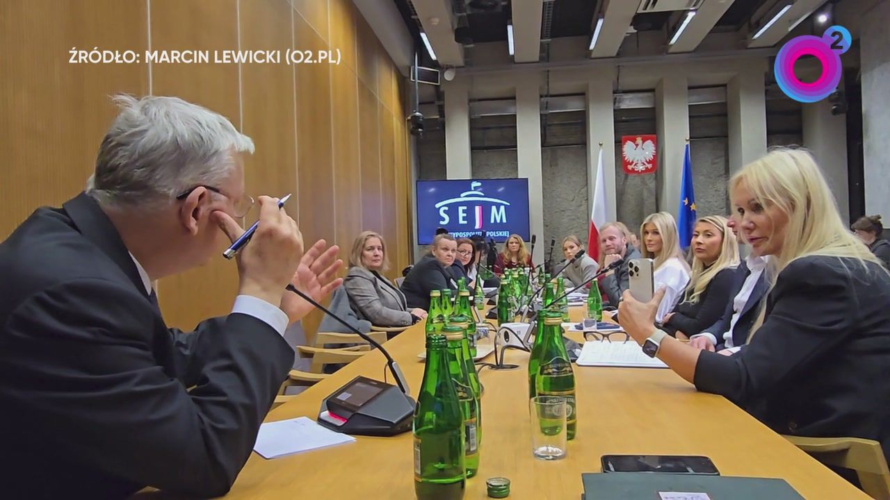 Tak poseł dziękował celebrytkom. "Nie było odwagi"