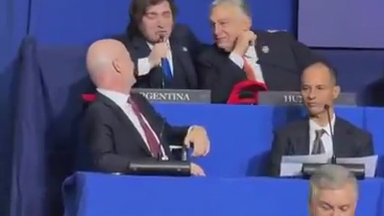 Niecodzienne zachowanie polityków na Radzie Pokoju. Mamy nagranie