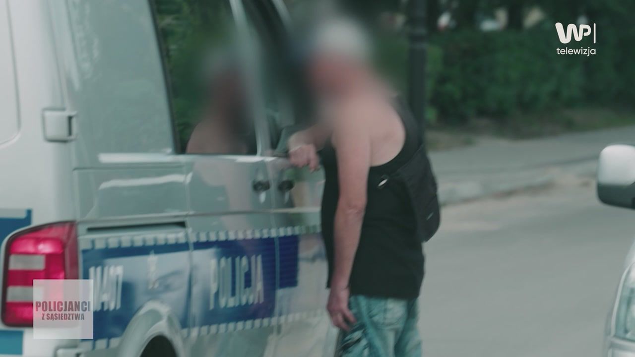 Policjanci spotkali starego znajomego. "Ja się czuję, jakbyśmy w trójkę byli na patrolu"