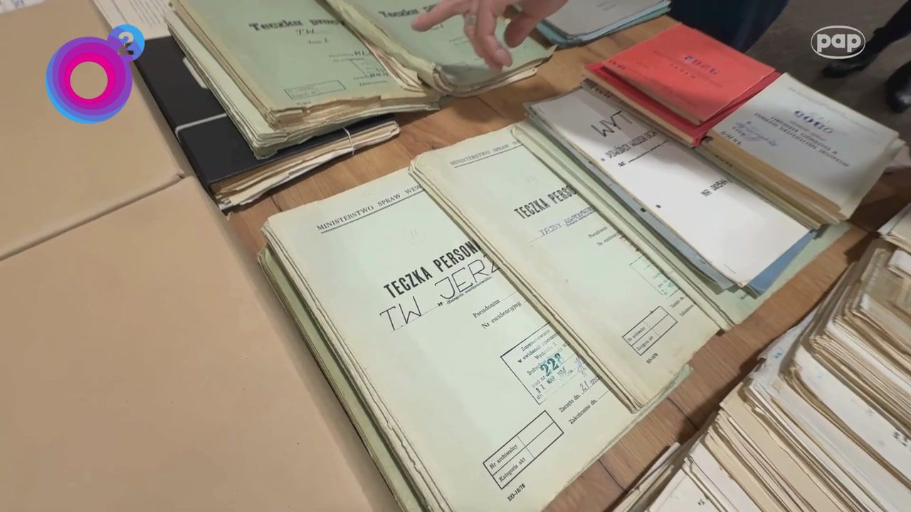 IPN ujawnia teczki bezpieki. Znaleźli je w piwnicy byłego majora WOP