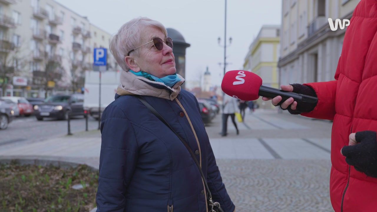 "Nie zaglądam do ciemnych uliczek". Zapytał Polki o bezpieczeństwo