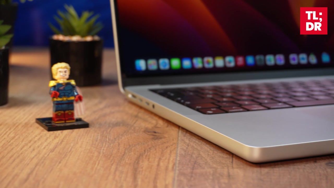 [TEST] Apple MacBook Pro 14 (2023): Emejzing...?