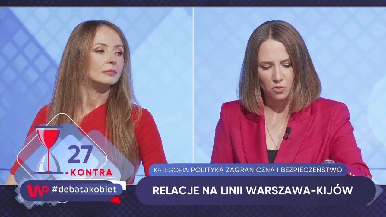 Nagle wyjęła kartkę i poszła "kontra". "Tak czy nie?"