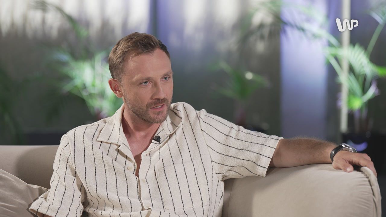 Kamil Nożyński zagrał w filmie Netfliksa z Charlize Theron. Co mu powiedziała, gdy podeszła do niego na planie?