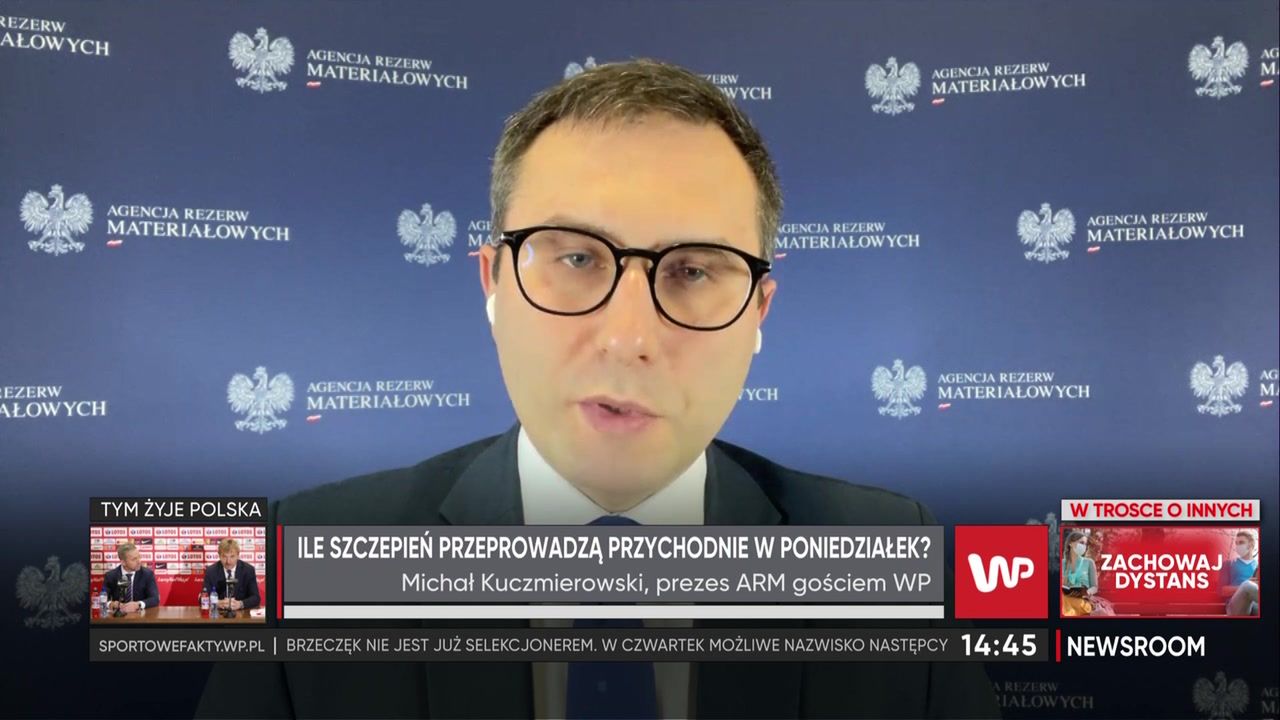 Michał Kuczmierowski o szczepieniach seniorów. Prezes ARM mówi, jakie są ograniczenia