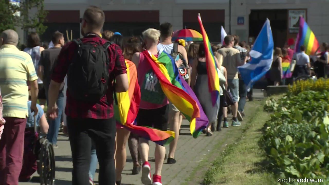 Yga Kostrzewa o sytuacji LGBT w Polsce. "Trudno żyć w kraju, gdzie można zostać oplutym"