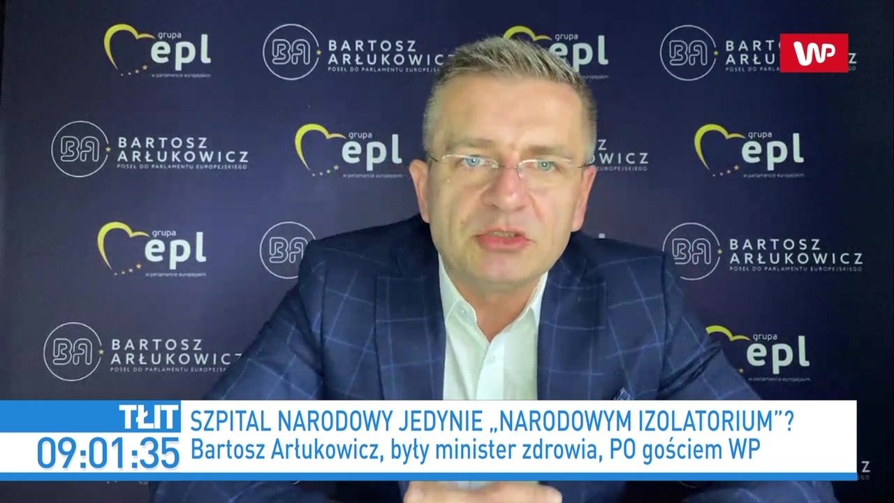 Koronawirus w Polsce. Bartosz Arłukowicz zaniepokojony sytuacją na Stadionie Narodowym
