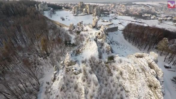 Ogrodzieniec - Zamek Legend