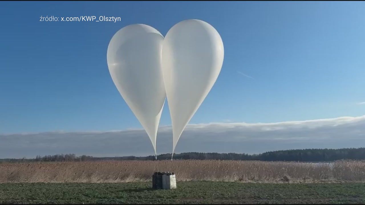 Tajemnicze balony z pakunkami. Policja w akcji od rana