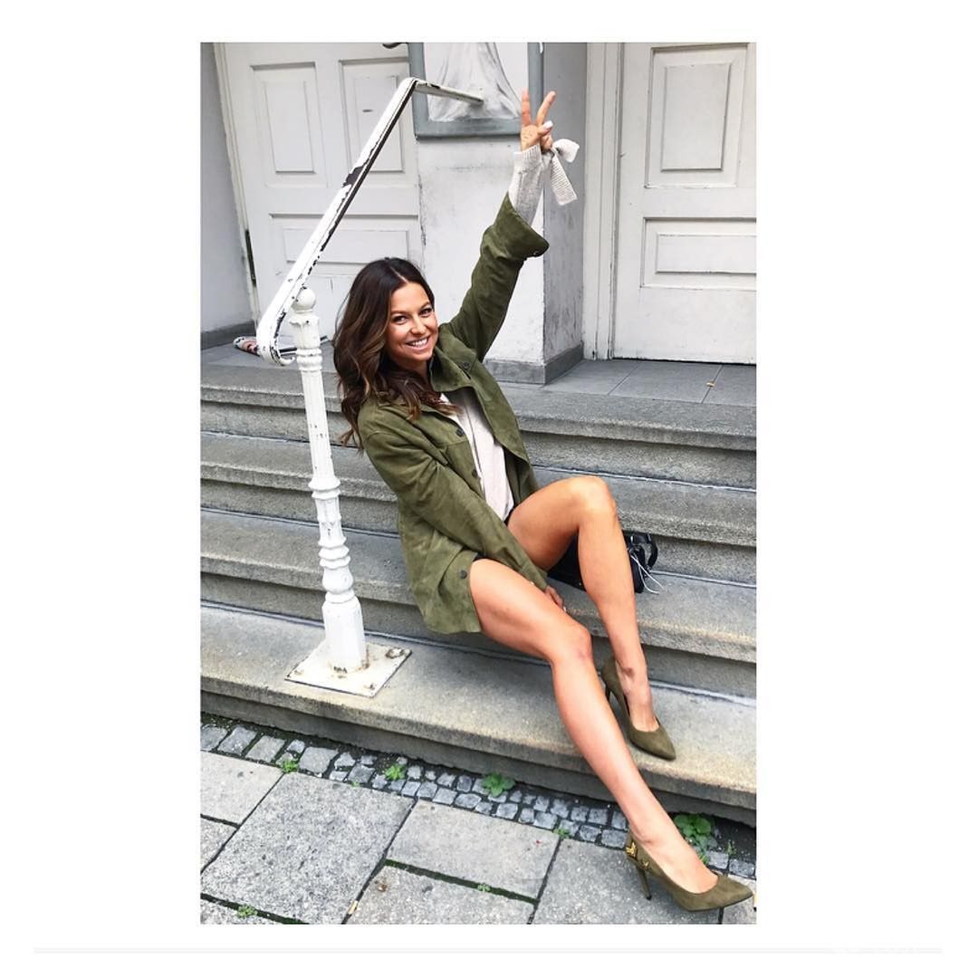 Anna Lewandowska w szpilkach