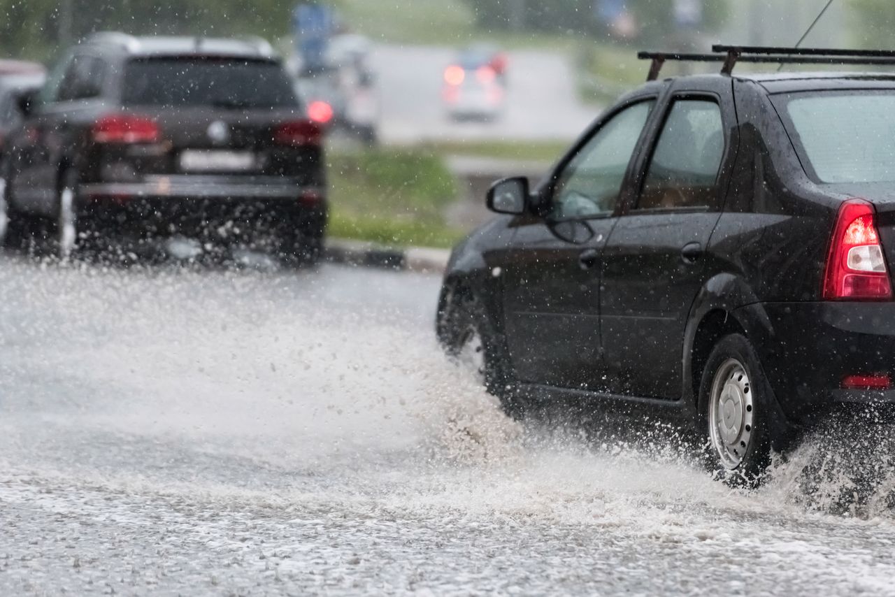 Prognoza pogody. Ulewne deszcze i ostrzeżenia pierwszego stopnia IMGW