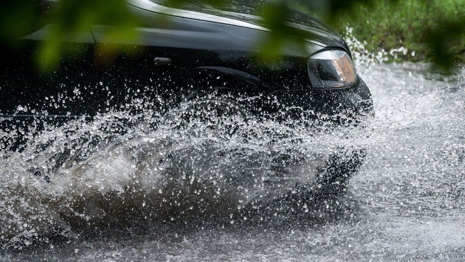 Prognoza pogody na 17 maja. IMGW ostrzega przed ulewami i podtopieniami