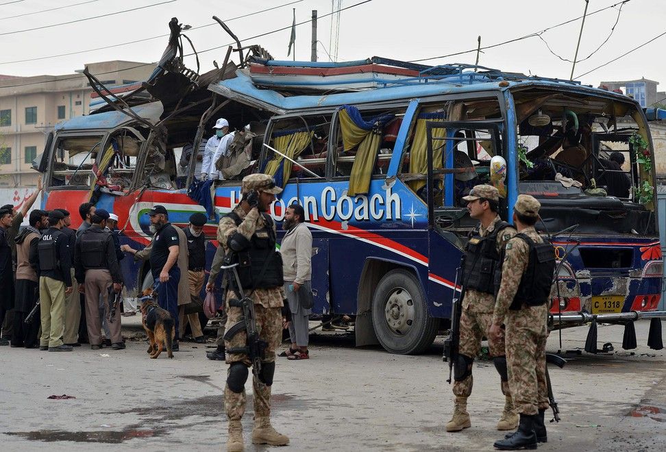 Eksplozja w autobusie w Pakistanie. Nie żyje 15 osób