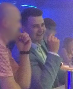 Bartłomiej Misiewicz znów bawi się w klubach. Tym razem w Toruniu