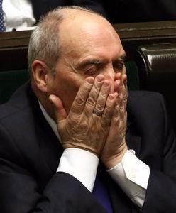 Macierewicz został sam. Najmocniejszy dowód zobaczyliśmy w TVP