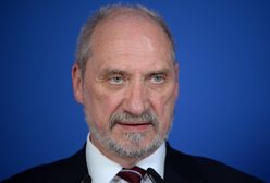 Biskup odmówił Macierewiczowi smoleńskich mszy. MON rozważa odwet?