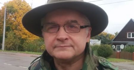 Były premier. "Wytępimy dziki, zaatakują wilki"