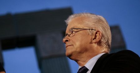 Cimoszewicz o dePiSyzacji urzędników publicznych. "Ci ludzie powinni być usunięci z zawodu"