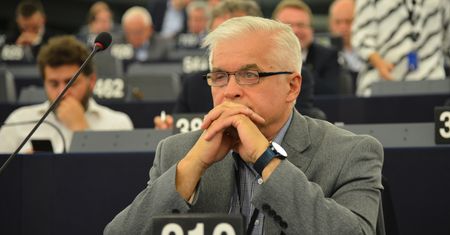 Włodzimierz Cimoszewicz czeka na decyzję. Śledztwo w toku