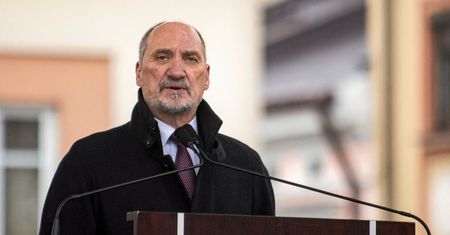 "Może być ciekawie". Kolejny reportaż o powiązaniach Macierewicza. Będzie wstrząs?