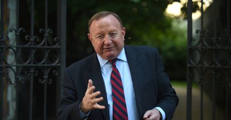 Skandaliczne zachowanie Stanisława Michalkiewicza. Ksiądz Grzegorz Kramer zabrał głos