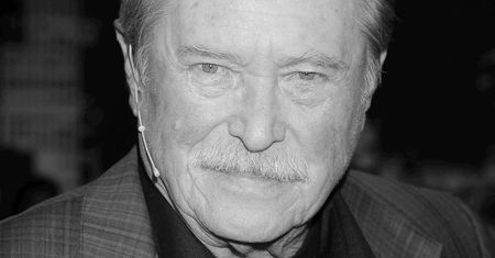 Emil Karewicz nie żyje. Miał 97 lat