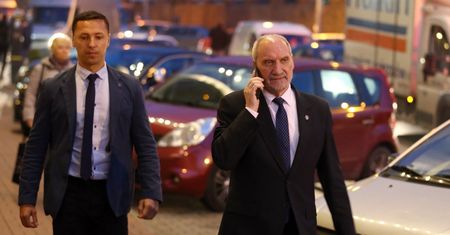 Antoni Macierewicz przyjechał do prokuratury. Dziś zostanie przesłuchany