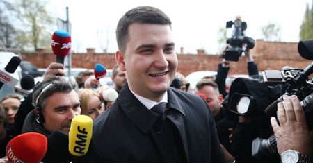 Ile zarabiał Bartłomiej Misiewicz w MON? Resort ujawnił kwoty