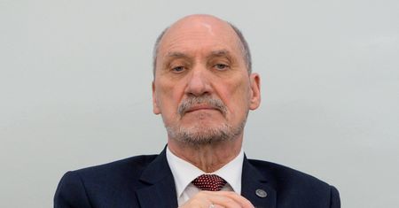 Kolizja samochodu ŻW. Antoni Macierewicz zaprzecza