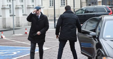 Antoni Macierewicz wciąż ma ministerialne przywileje