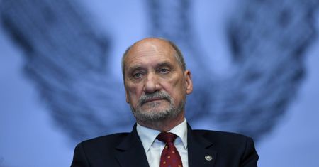 "Macierewicz patologicznym kłamcą". Posłom nic nie grozi za takie słowa