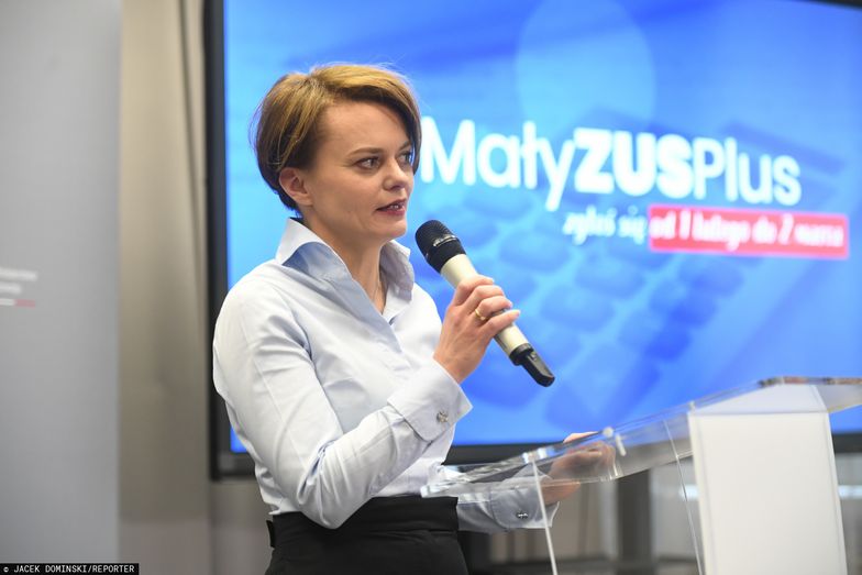 Jadwiga Emilewicz zapewnia, że zmiana w składkach na ZUS nie będzie