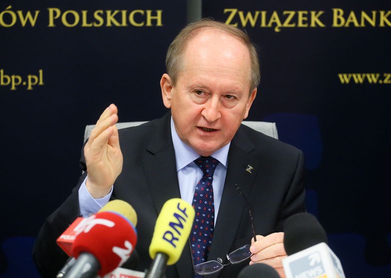Prezes Związku Banków Polskich Krzysztof Pietraszkiewicz zapewnił wsparcie dla klientów banków. 