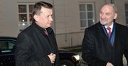 Cieszycie się z odejścia Macierewicza? Błaszczak nie poradzi sobie z armią, tak jak nie dał rady z policją