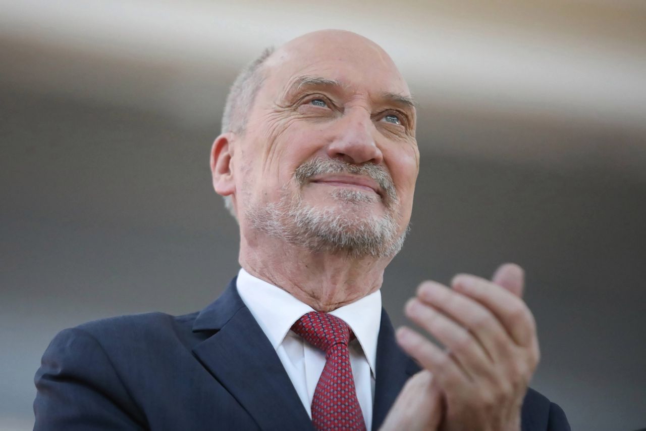 Antoni Macierewicz o stanie wojennym. "To był obóz koncentracyjny"